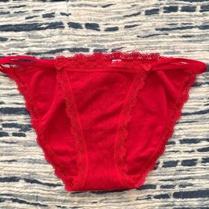 Victoria’s Secret String Bikini cotton Panty in Red hearts